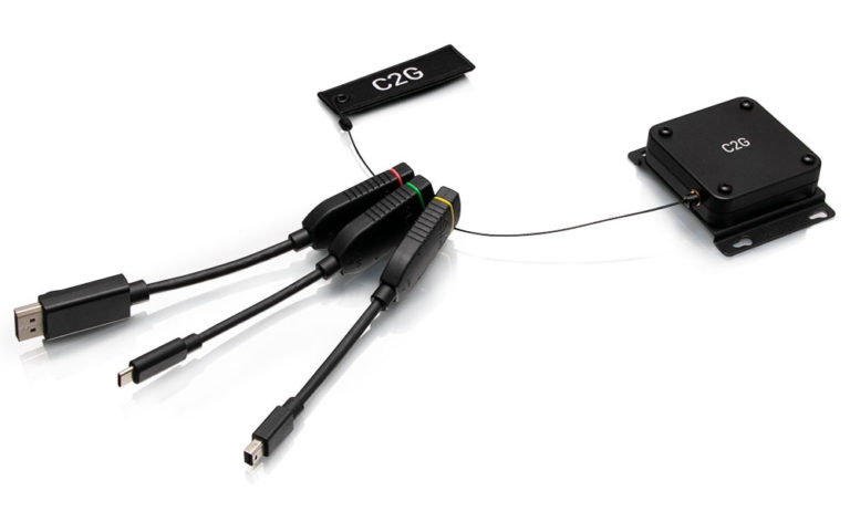 C2G_Retractable_Universal_Mount-PR